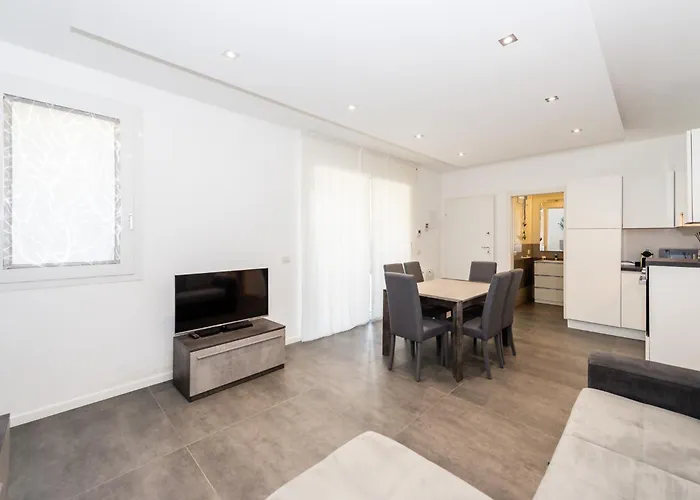 Wave - Realnova * Lido di Jesolo